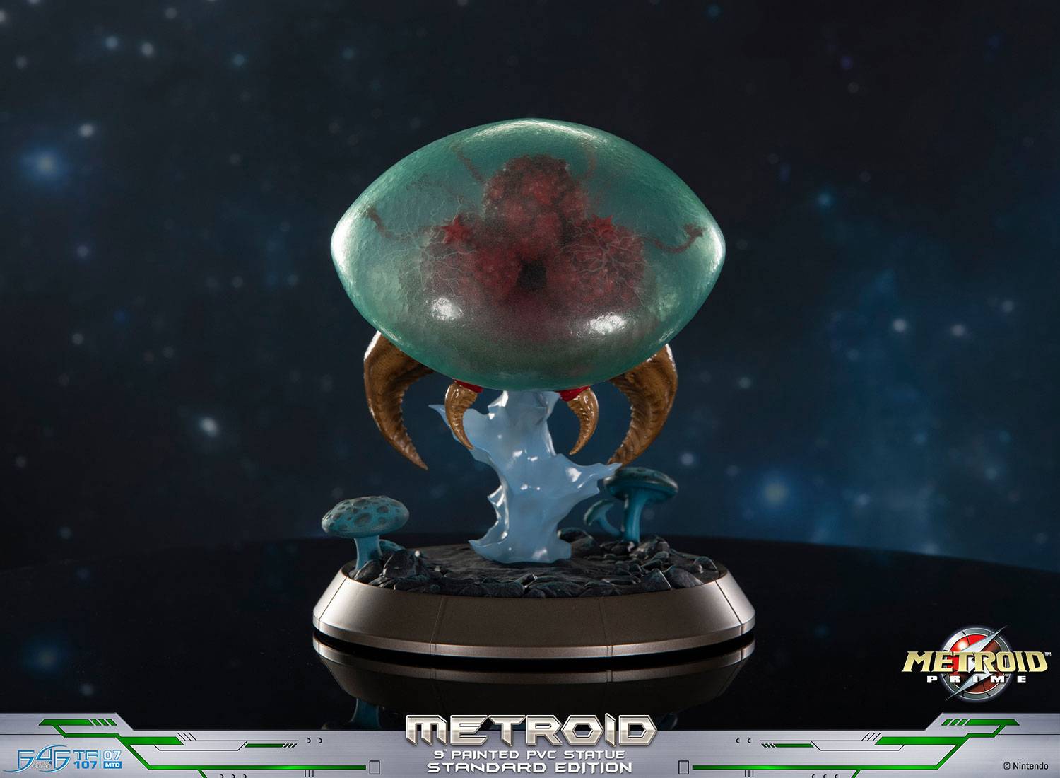 SPECIAL ORDER First 4 Figures - Metroid Prime Glow-in-the-Dark Soft Vinyl Figure - Metroid [JP]