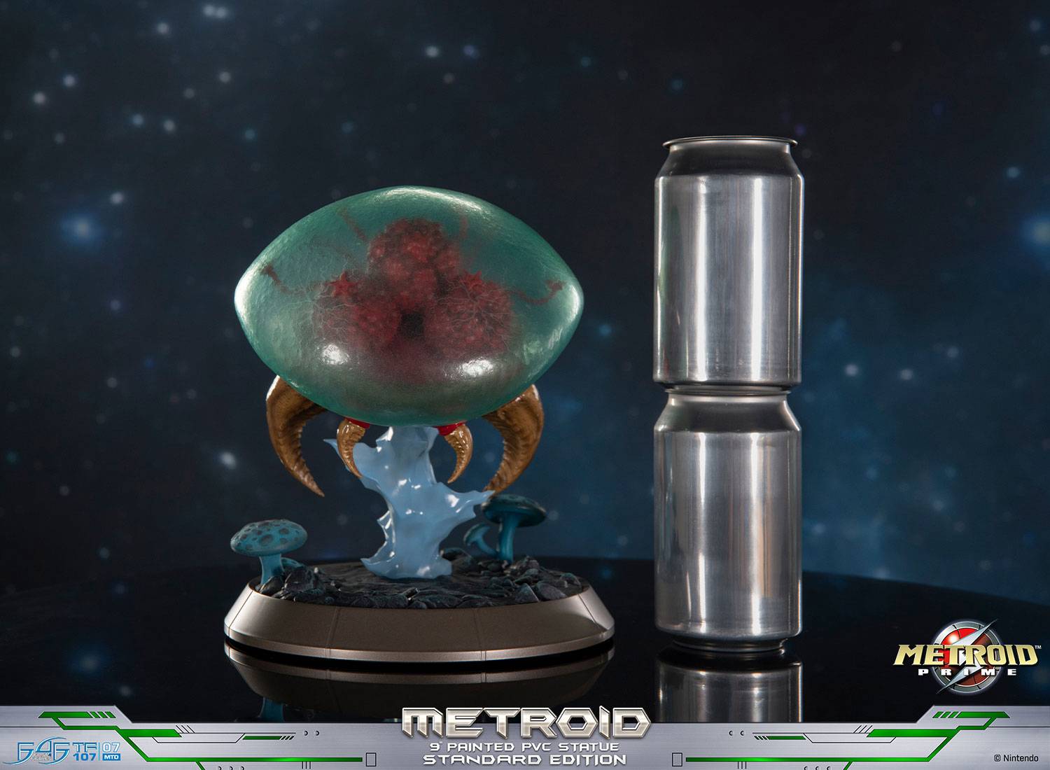 SPECIAL ORDER First 4 Figures - Metroid Prime Glow-in-the-Dark Soft Vinyl Figure - Metroid [JP]