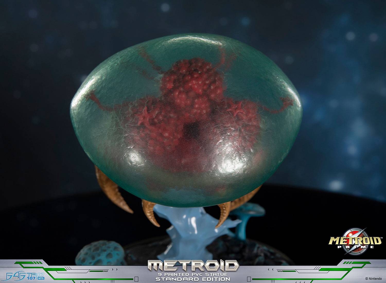 SPECIAL ORDER First 4 Figures - Metroid Prime Glow-in-the-Dark Soft Vinyl Figure - Metroid [JP]