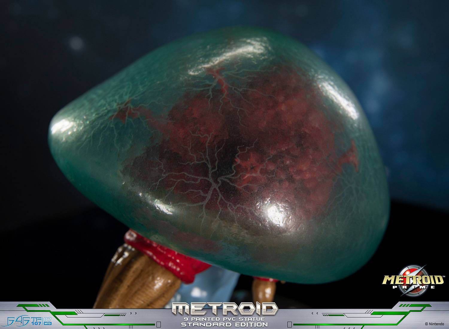 SPECIAL ORDER First 4 Figures - Metroid Prime Glow-in-the-Dark Soft Vinyl Figure - Metroid [JP]