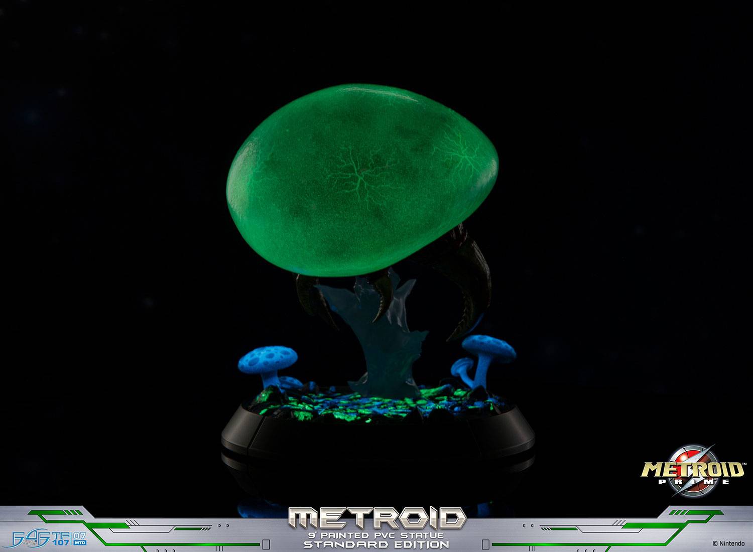 SPECIAL ORDER First 4 Figures - Metroid Prime Glow-in-the-Dark Soft Vinyl Figure - Metroid [JP]