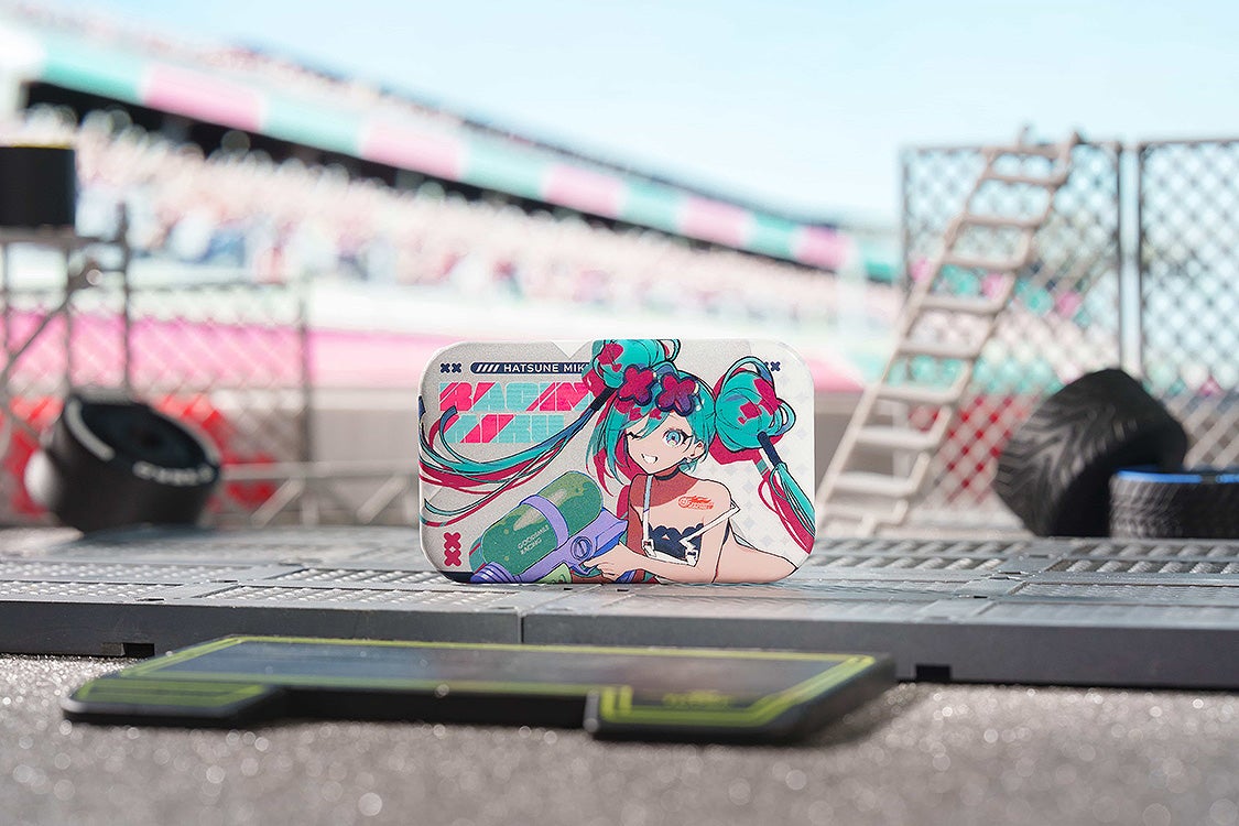 IN-STOCK GoodSmile Moment - Hatsune Miku GT Project - Hatsune Miku: Racing Ver. 2025 Collectible Pinback Button [Box of 7]