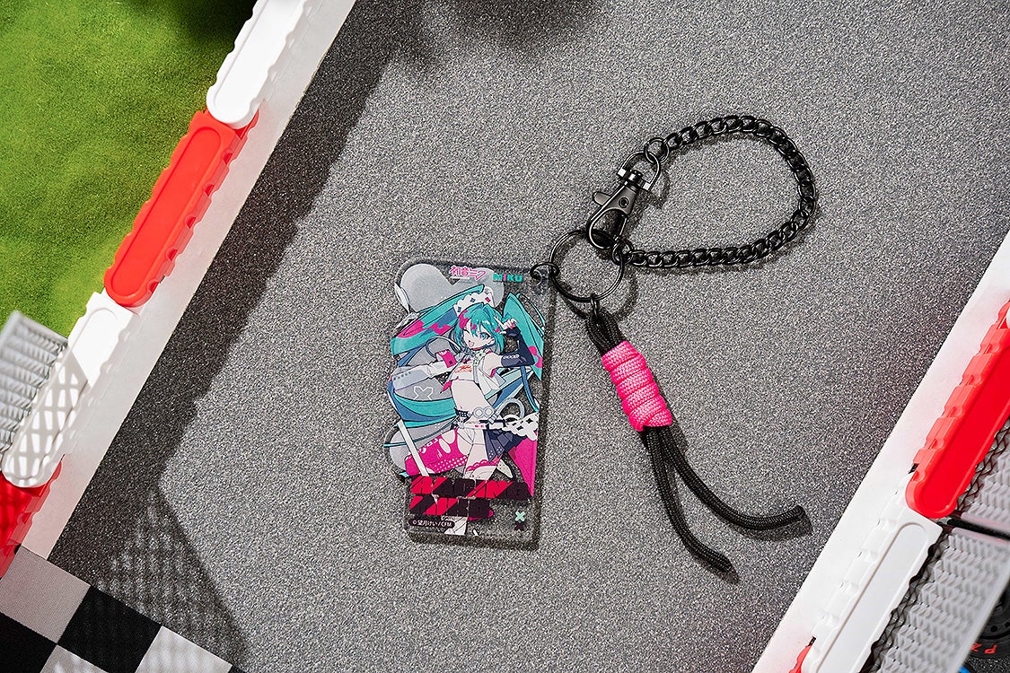IN-STOCK GoodSmile Moment - Hatsune Miku GT Project - Hatsune Miku: Racing Ver. 2025 Keychain B