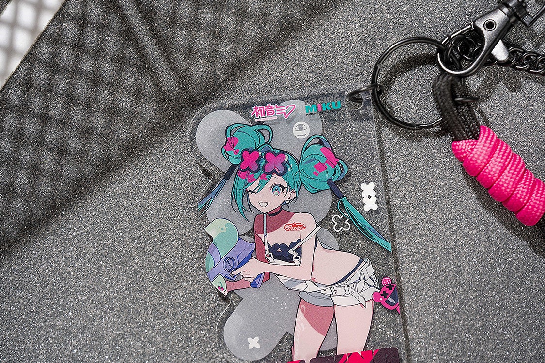 IN-STOCK GoodSmile Moment - Hatsune Miku GT Project - Hatsune Miku: Racing Ver. 2025 Keychain D