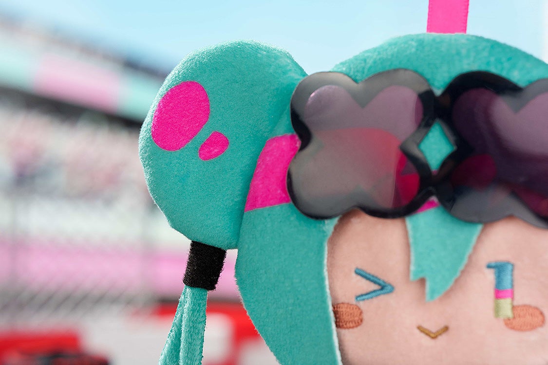 IN-STOCK GoodSmile Moment - Hatsune Miku GT Project - Hatsune Miku: Racing Ver. 2025 Keychain Pouch B