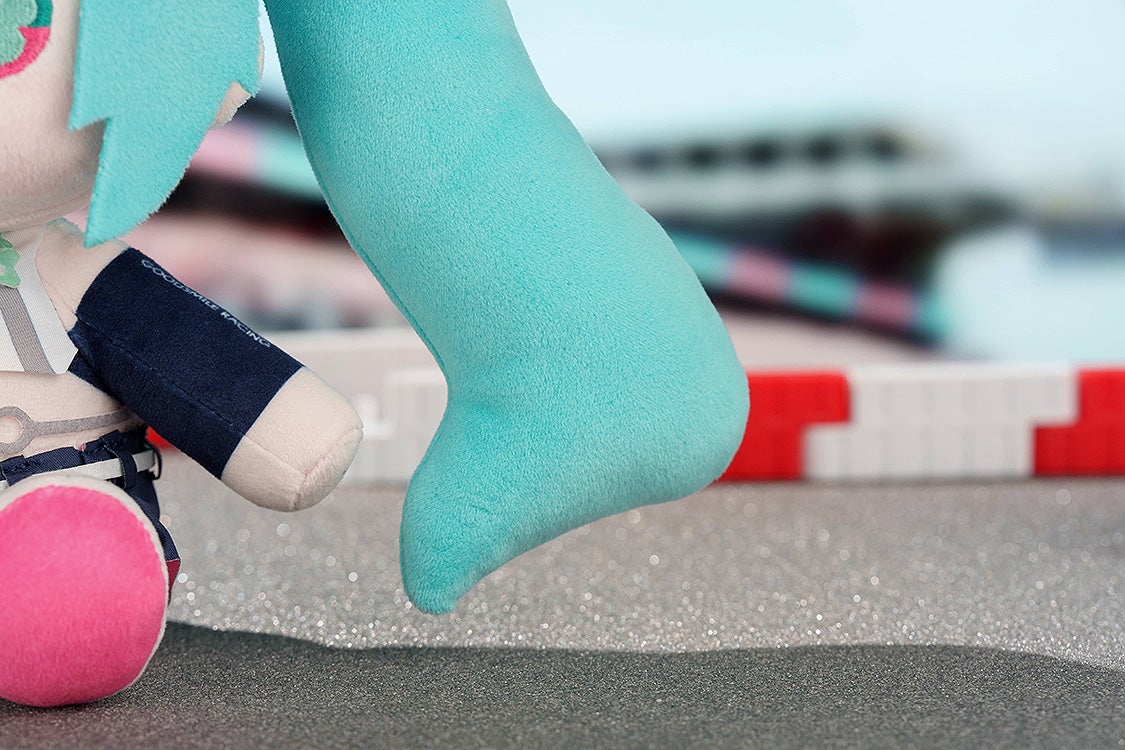 SPECIAL ORDER GoodSmile Moment - Hatsune Miku GT Project - Hatsune Miku: Racing Ver. 2025 HUGGY DOLL [JP]