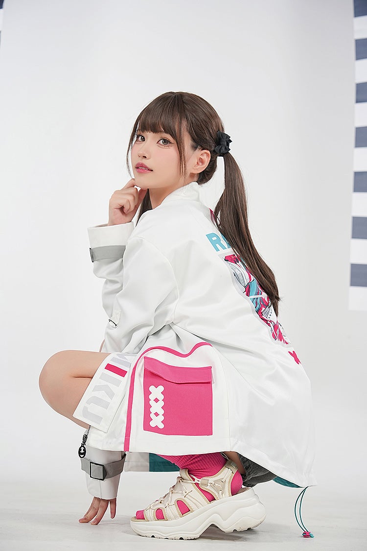 IN-STOCK GoodSmile Moment - Hatsune Miku GT Project - Hatsune Miku: Racing Ver. 2025 Track Jacket
