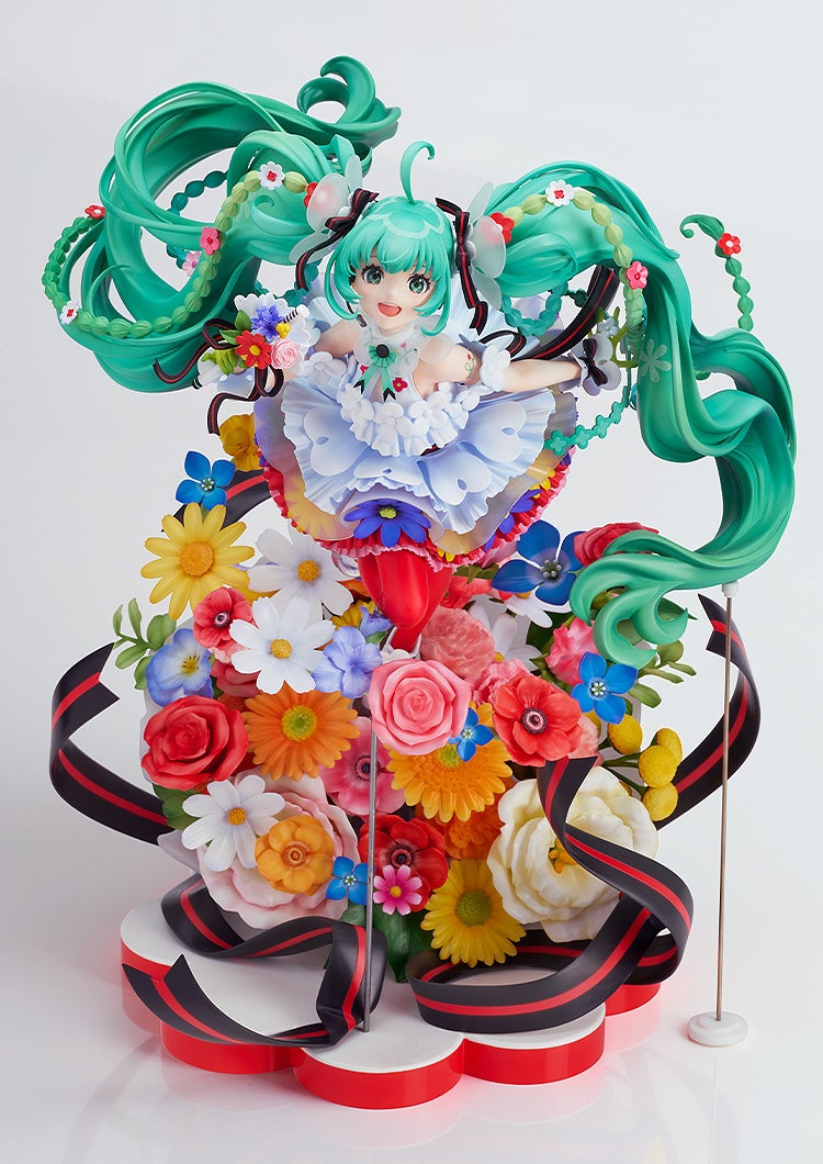 PRE-ORDER Good Smile Company - Character Vocal Series 01: Hatsune Miku - Hatsune Miku JAPAN LIVE TOUR 2025: BLOOMING 1/7