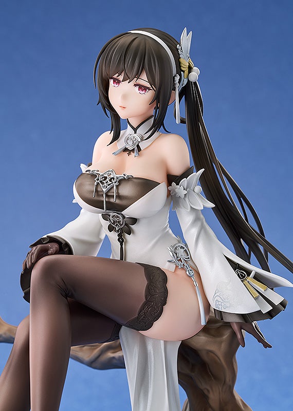 SPECIAL ORDER Good Smile Arts Shanghai - Azur Lane - Amagi: Throne of Fallen Petals Ver. 1/7 [JP]