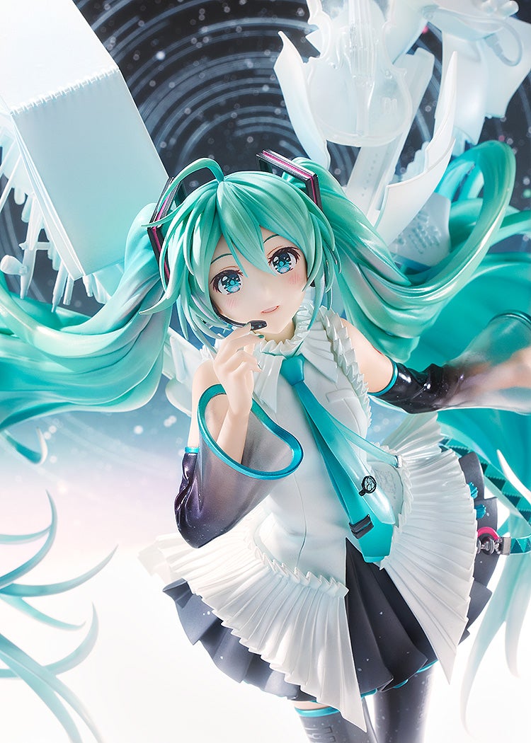 PRE-ORDER Good Smile Company - Character Vocal Series 01 Hatsune Miku - Hatsune Miku: Happy 16th Birthday Ver. 1/7 [May 2027]