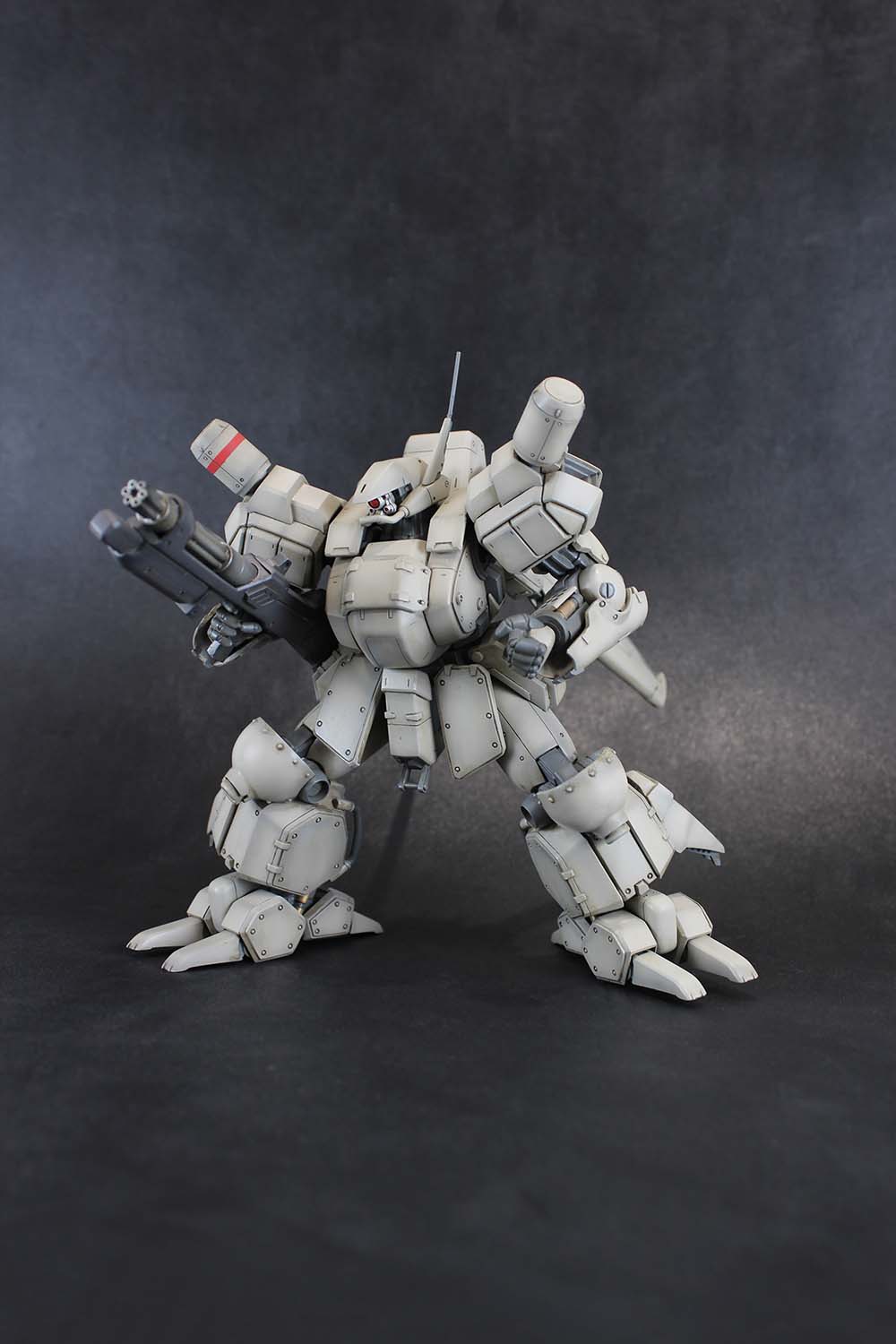SPECIAL ORDER Plum - Assault Suits Leynos - AS-5E3 Leynos (Player Type): Renewal Ver. 1/35 [JP]