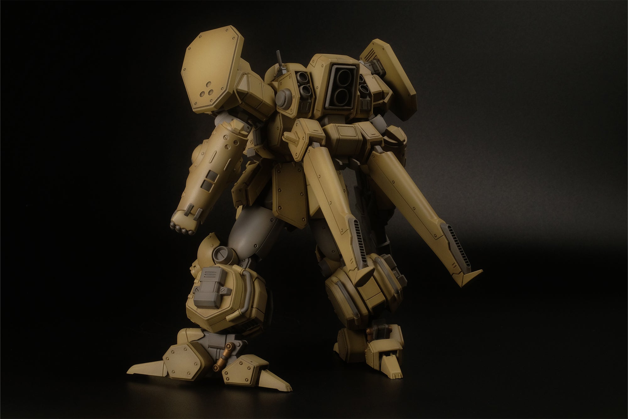 SPECIAL ORDER Plum - Assault Suits Leynos - AS-5E3 Leynos (Land Battle Type): Renewal Ver. 1/35 [JP]