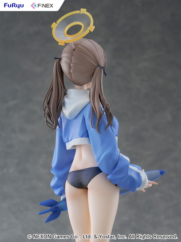 PRE-ORDER FuRyu - F:NEX - Blue Archive - Kazekura Moe: Swimsuit 1/7