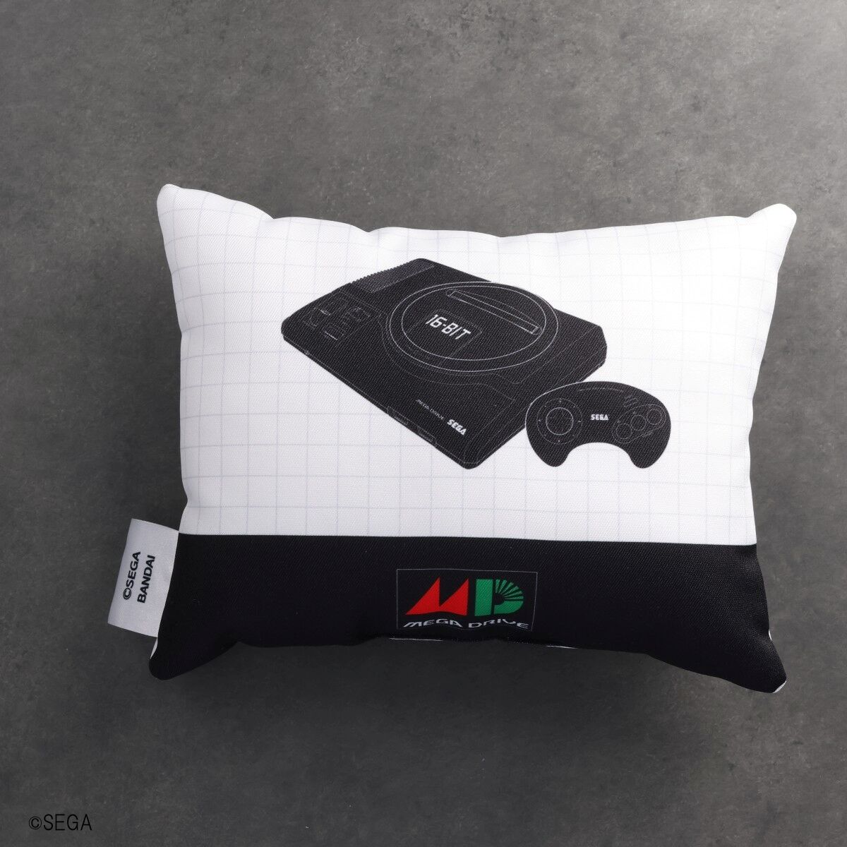 SPECIAL ORDER Bandai - BanColle! - SEGA Chronicle Console Mini Cushions - SEGA Genesis [JP]