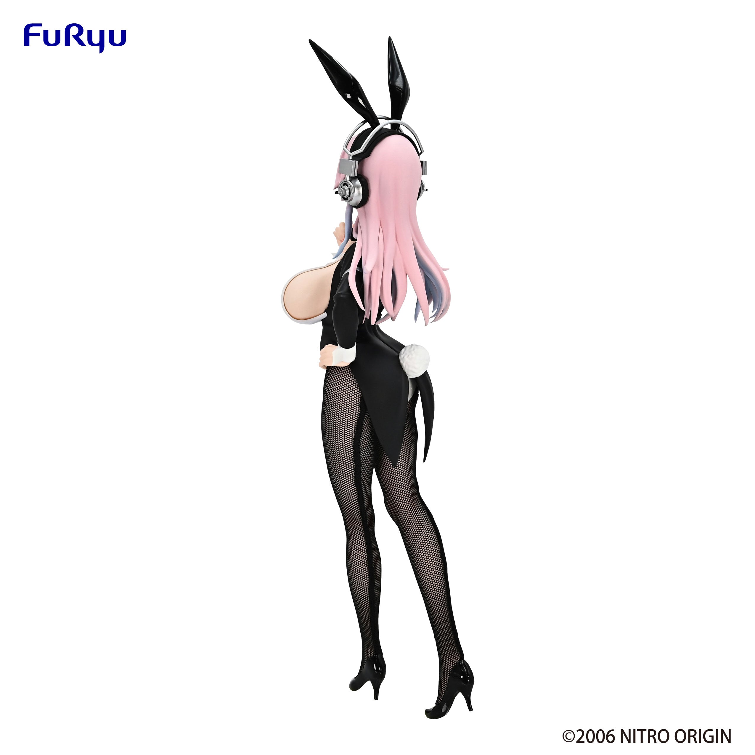 PRE-ORDER FuRyu - SUPER SONICO BiCute Bunnies Figure - SUPER SONICO: Tailcoat Ver.