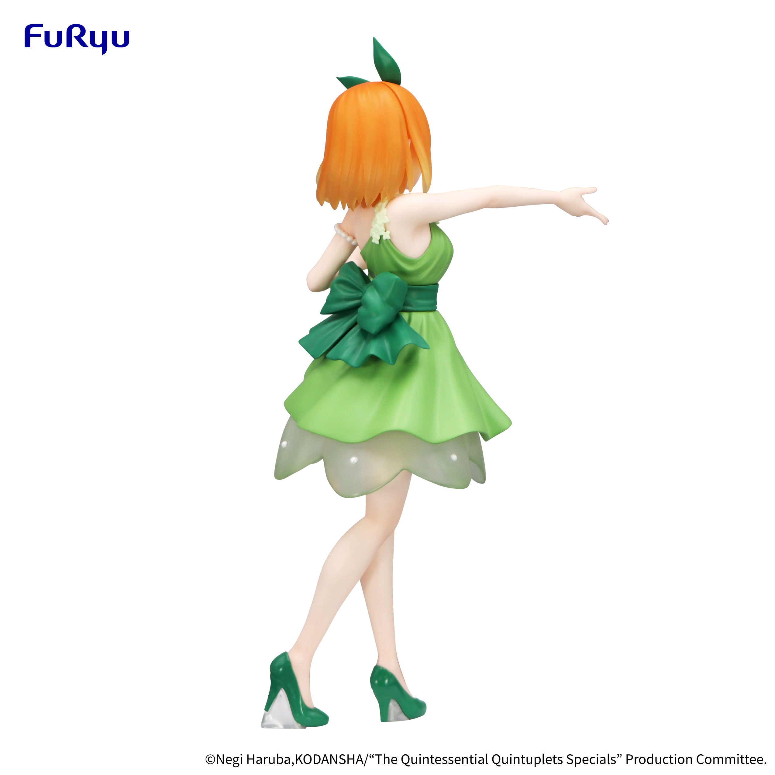 PRE-ORDER FuRyu - The Quintessential Quintuplets Specials Trio-Try-iT Figure - Yotsuba Nakano: Pastel Dress Ver.