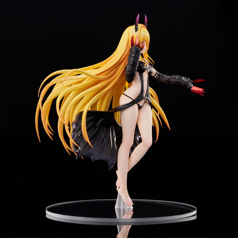 PRE-ORDER Union Creative - To Love-Ru Darkness - Golden Darkness: Darkness Ver. 1/6