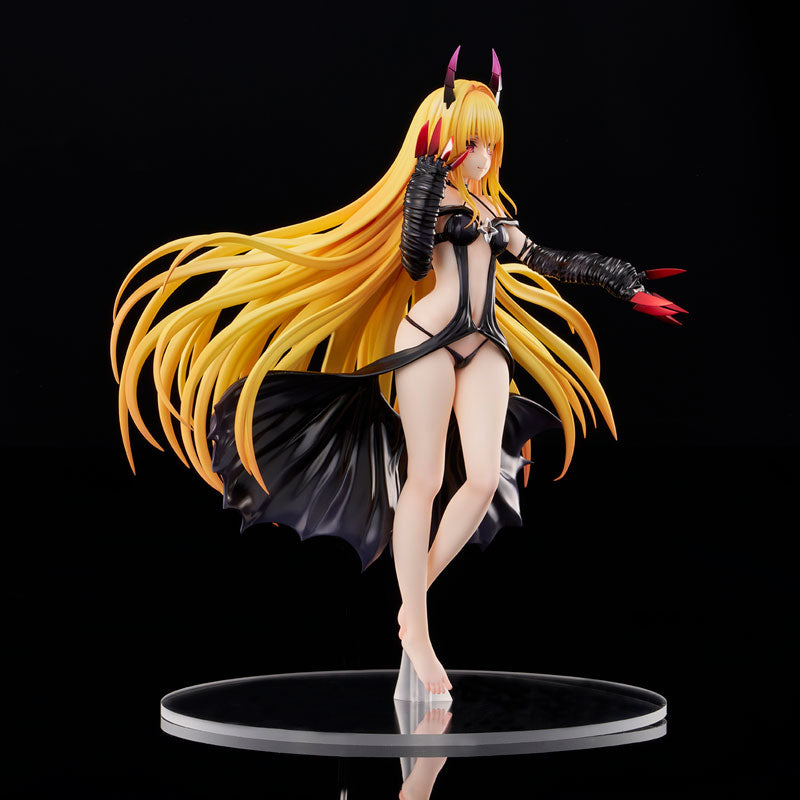 PRE-ORDER Union Creative - To Love-Ru Darkness - Golden Darkness: Darkness Ver. 1/6