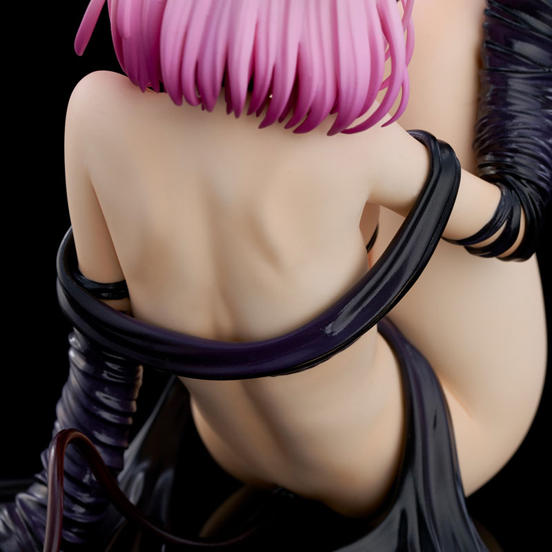 PRE-ORDER Union Creative - To Love-Ru Darkness - Momo Belia Deviluke: Darkness Ver. Renewal Package Edition 1/6