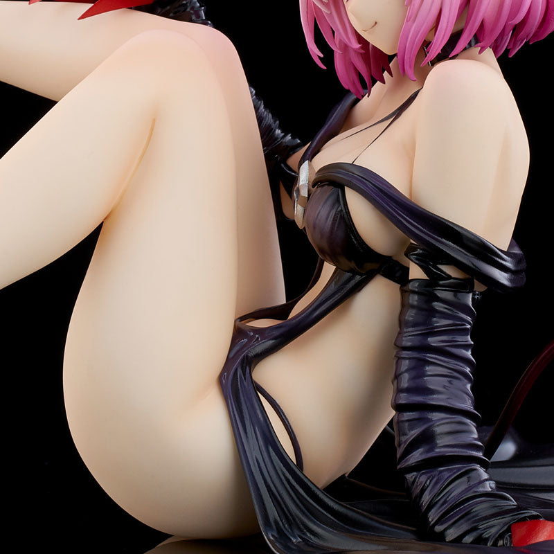 PRE-ORDER Union Creative - To Love-Ru Darkness - Momo Belia Deviluke: Darkness Ver. Renewal Package Edition 1/6