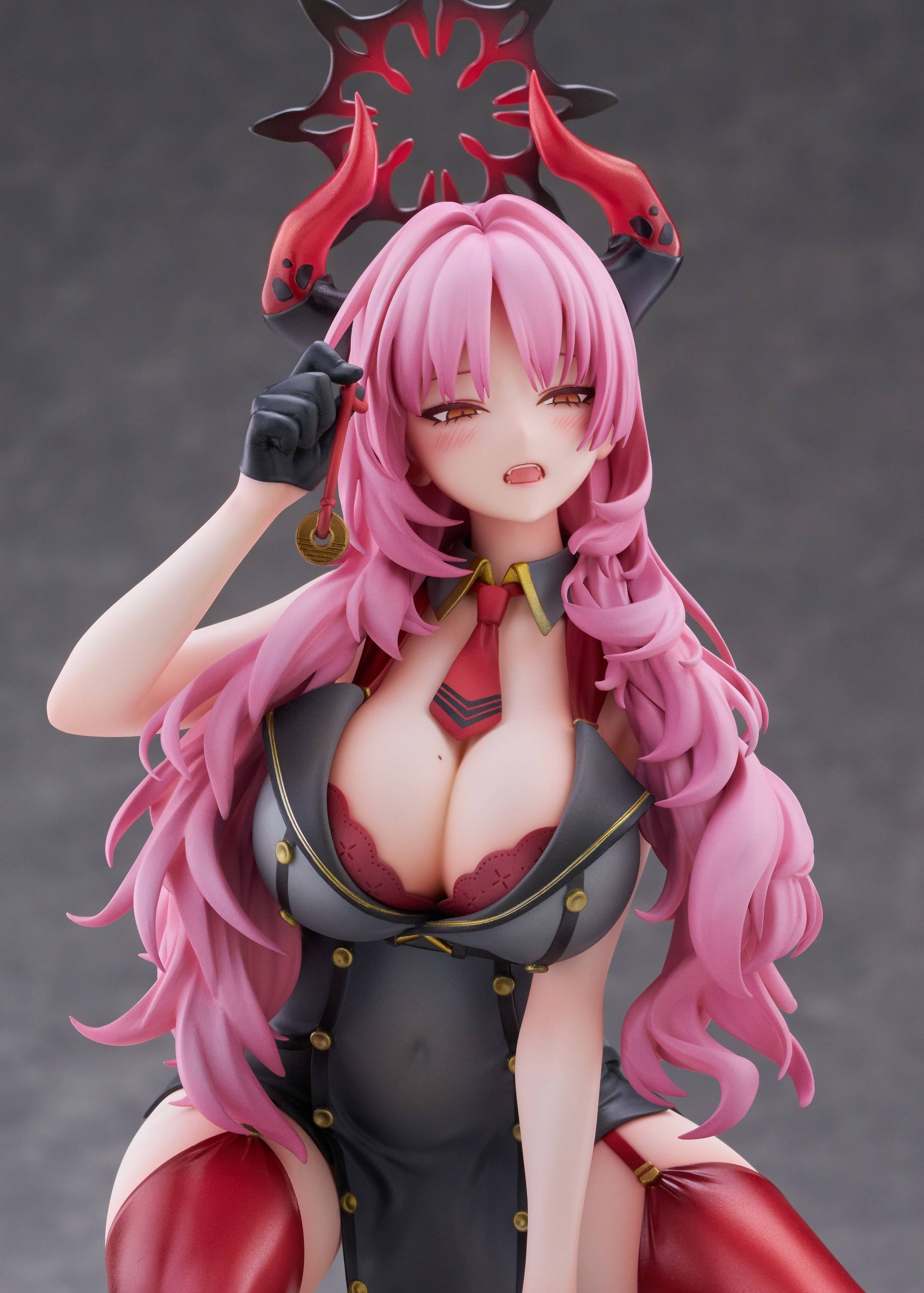 SPECIAL ORDER GOLDENHEAD+ - Blue Archive - Kyogoku Satsuki: Memorial Lobby Ver. 1/7 [JP]