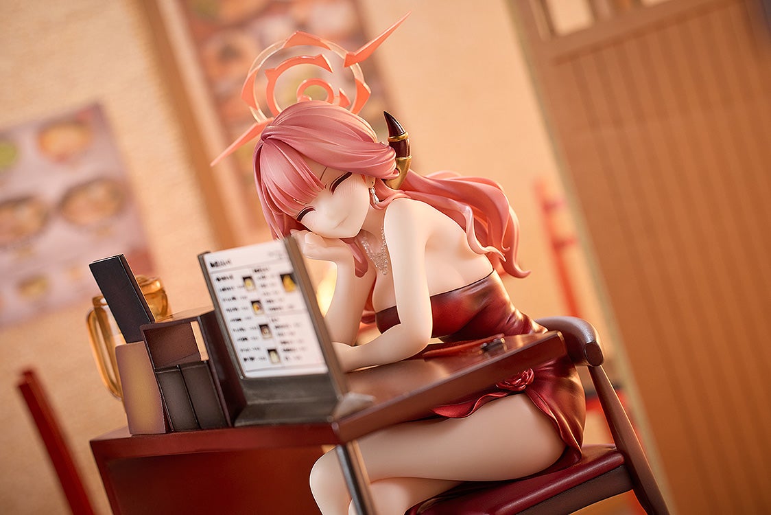 PRE-ORDER Solarain - Blue Archive - Aru (Dress): Memorial Lobby Ver. 1/7