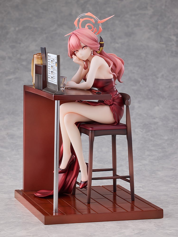PRE-ORDER Solarain - Blue Archive - Aru (Dress): Memorial Lobby Ver. 1/7