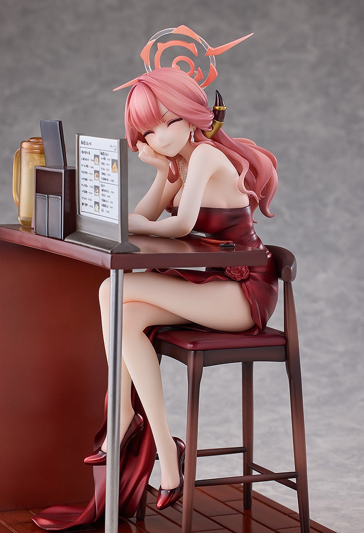 PRE-ORDER Solarain - Blue Archive - Aru (Dress): Memorial Lobby Ver. 1/7