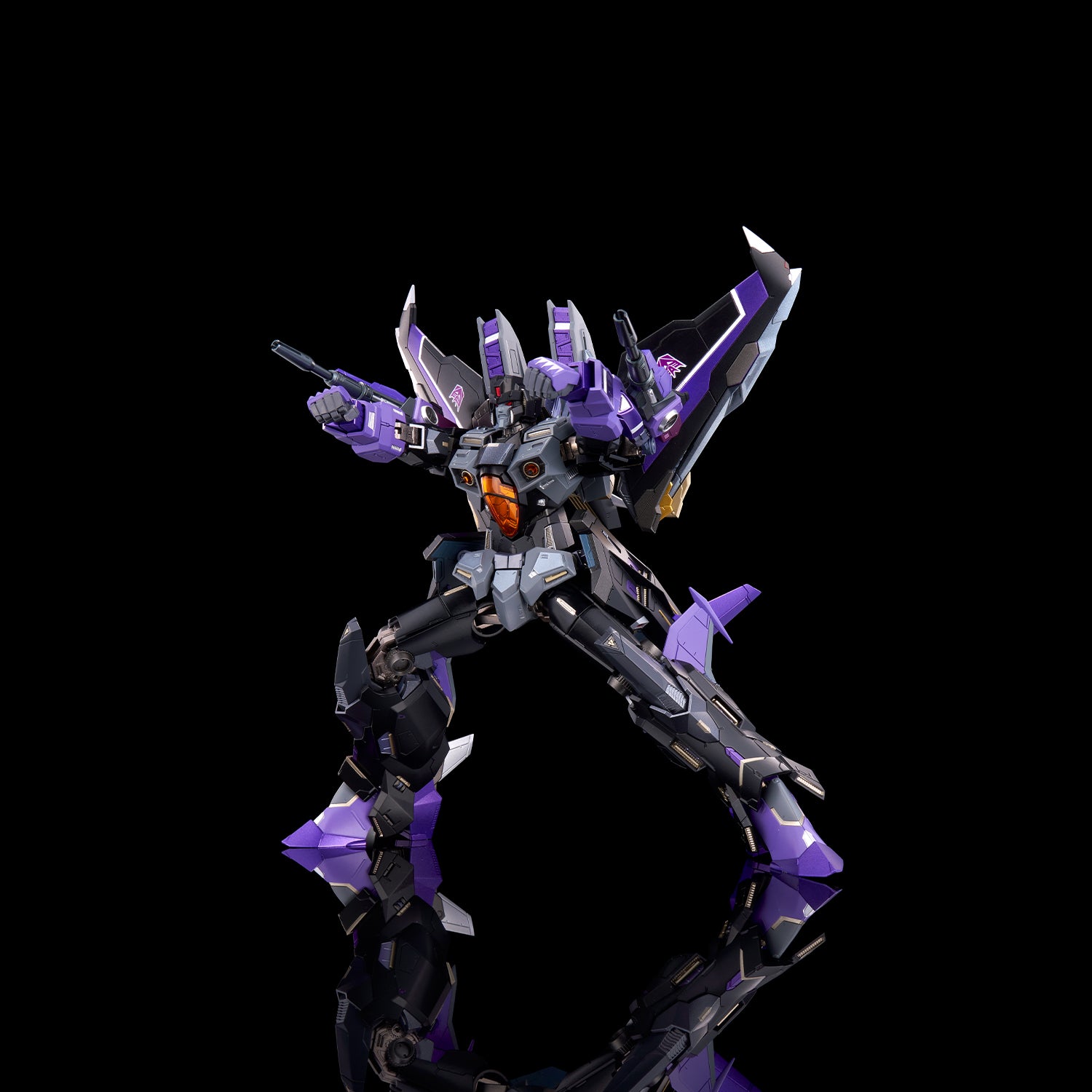 PRE-ORDER Flame Toys - Kuro Kara Kuri -Transformers - Skywarp