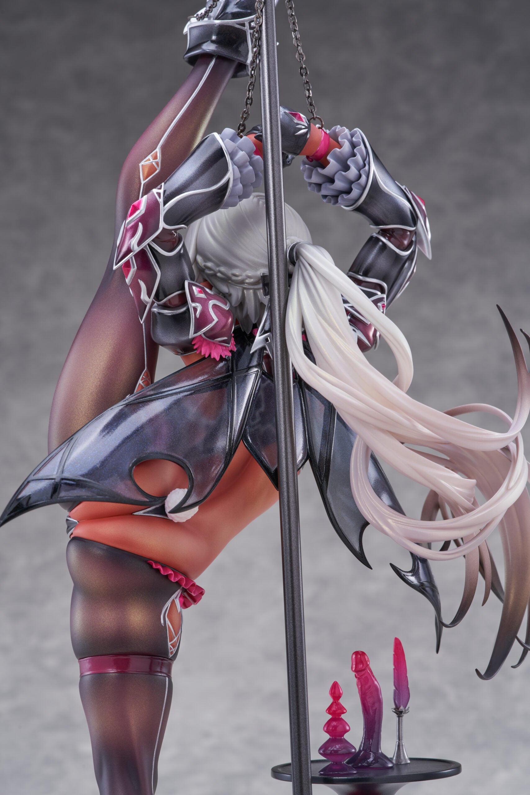 PRE-ORDER PartyLook - Captive Knight Zephyria: Tanned Ver. Deluxe Edition 1/6
