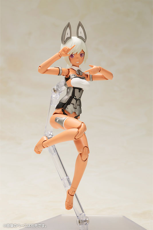 PRE-ORDER Kotobukiya - Frame Arms Girl - Laetitia: Silver Ver.