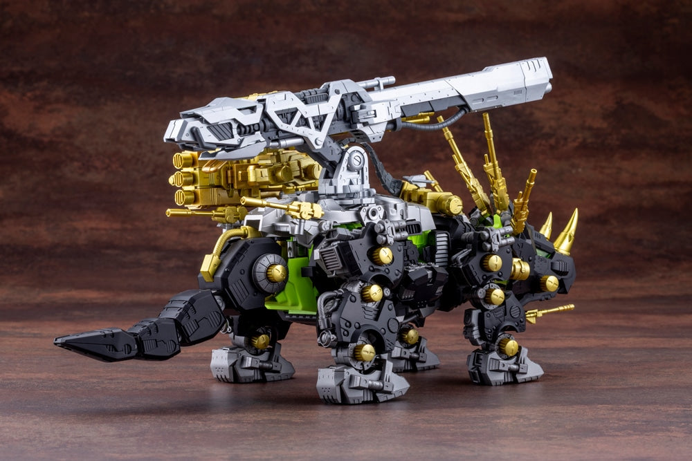 SPECIAL ORDER Kotobukiya - HMM Series - ZOIDS - The Harry Champ Dark Horn Special 2001 Re / Color 1/72 [JP]