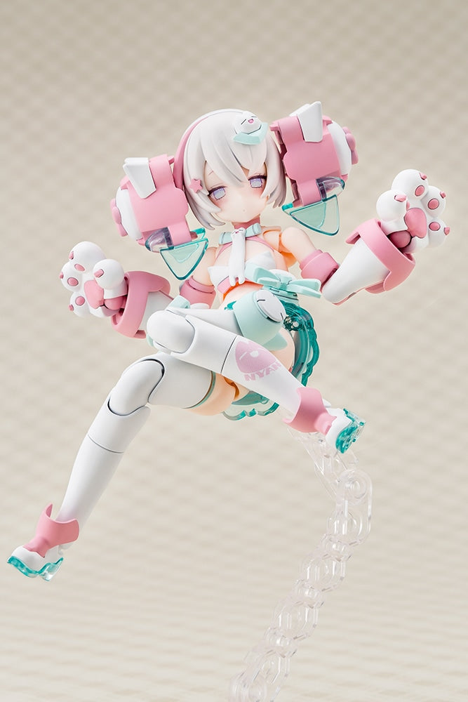 PRE-ORDER Kotobukiya - Megami Device - PUNI☆MOFU - Shiro Mao 1/1