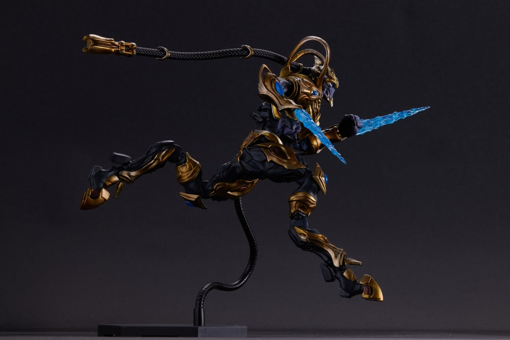 SPECIAL ORDER Besthobby - StarCraft II: Legacy of the Void - Zealot [JP]
