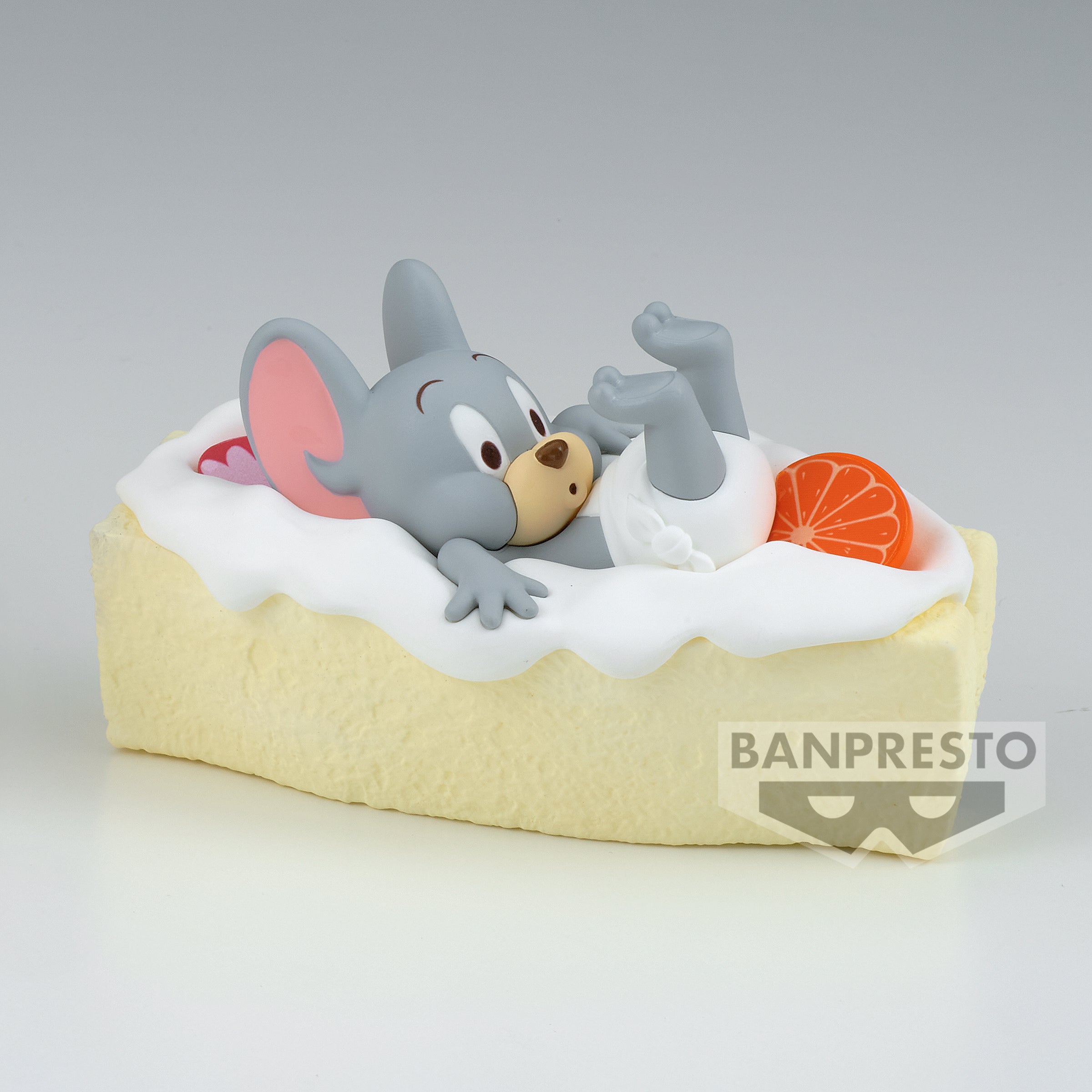 PRE-ORDER Banpresto - Tom and Jerry Figure Collection: Fruit Sandwich - B: Tuffy