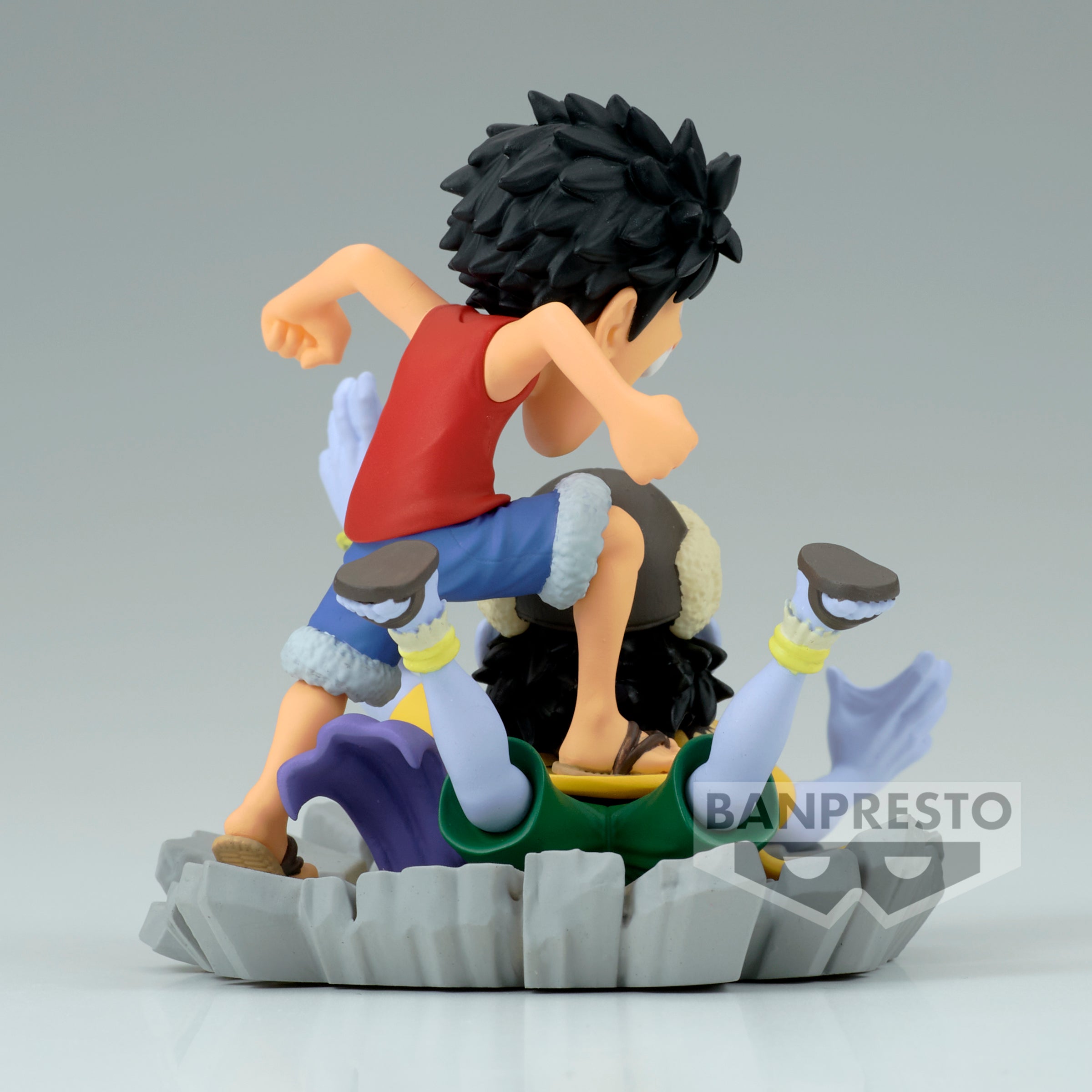 IN-STOCK Banpresto - One Piece World Collectable Figure Log Stories - Monkey D. Luffy vs Arlong