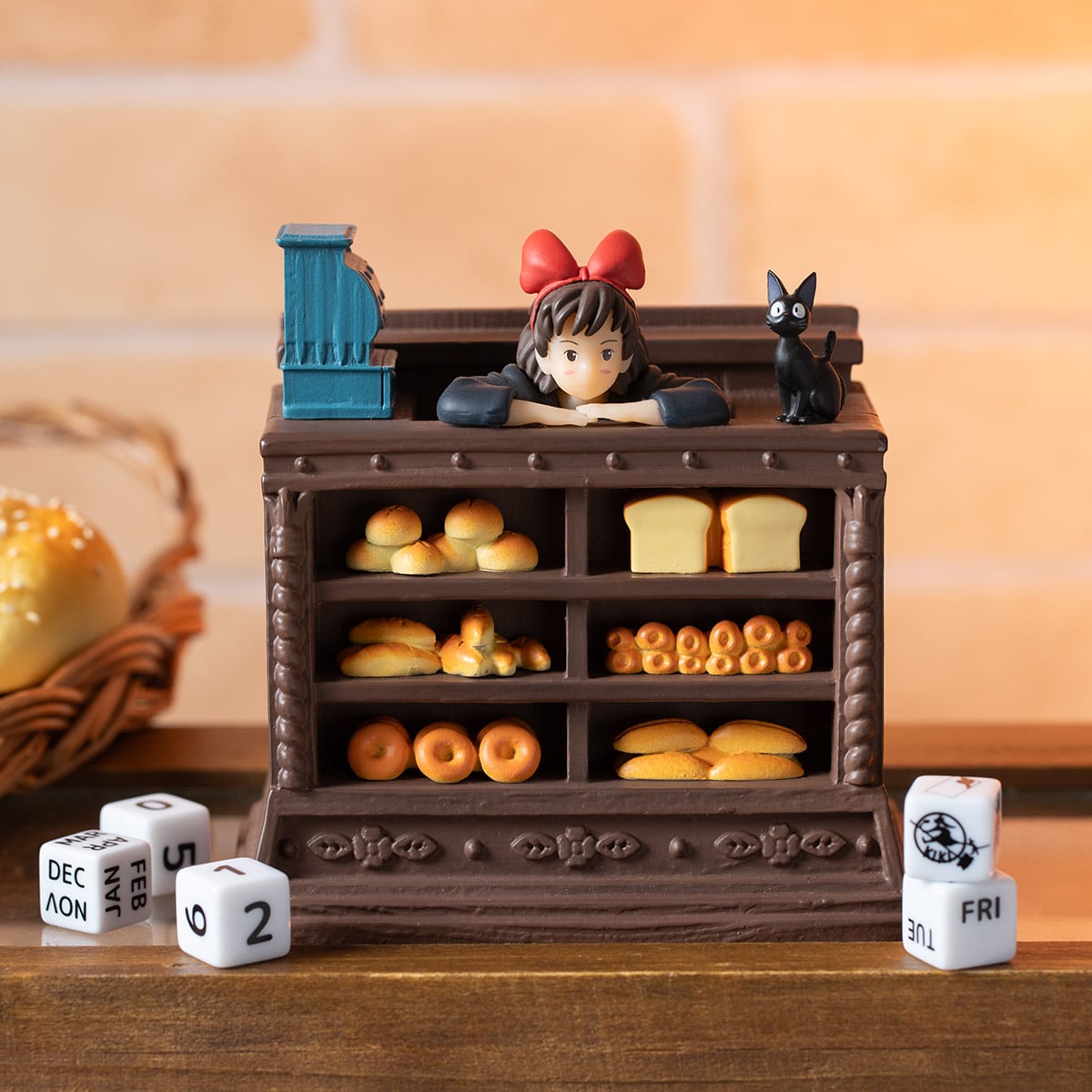 BACK ORDER Benelic - Kiki's Delivery Service Perpetual Calendar: Mindin' the Shop in the Afternoon [JP]