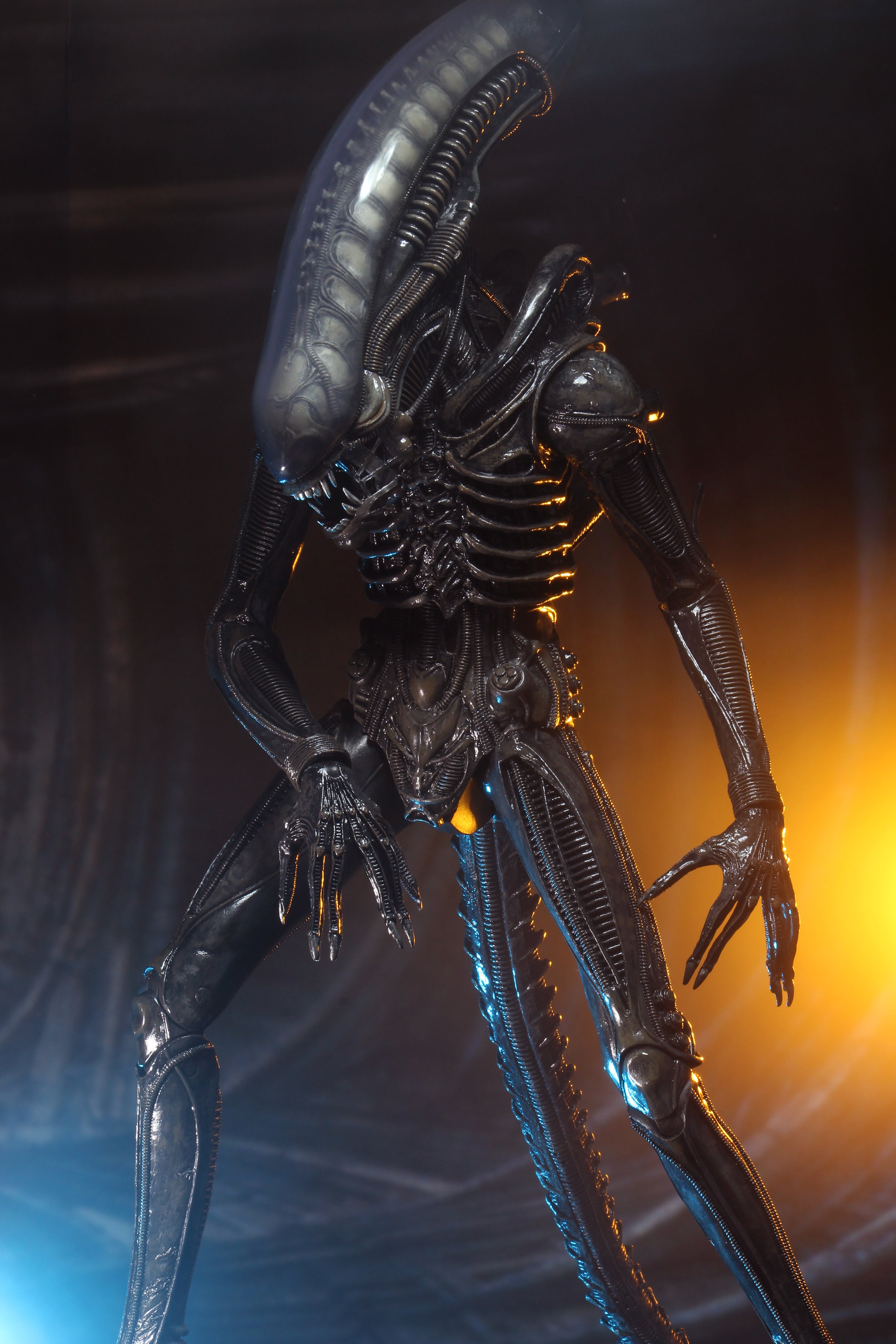 PRE-ORDER NECA - Aliens - Big Chap 1/4 [September 2026]