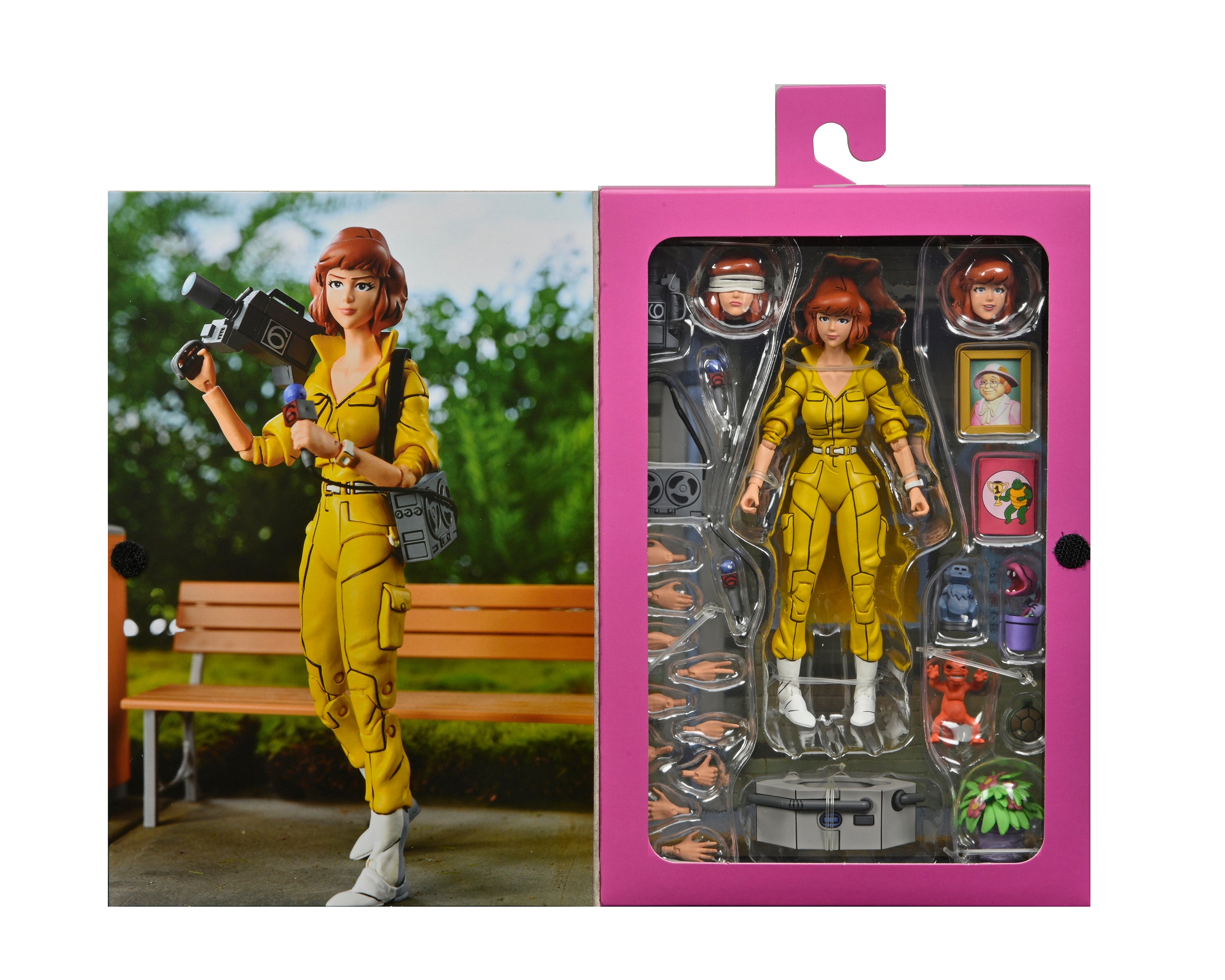 PRE-ORDER NECA - 7-inch Action Figure - TMNT Cartoon - Ultimate April O'Neil
