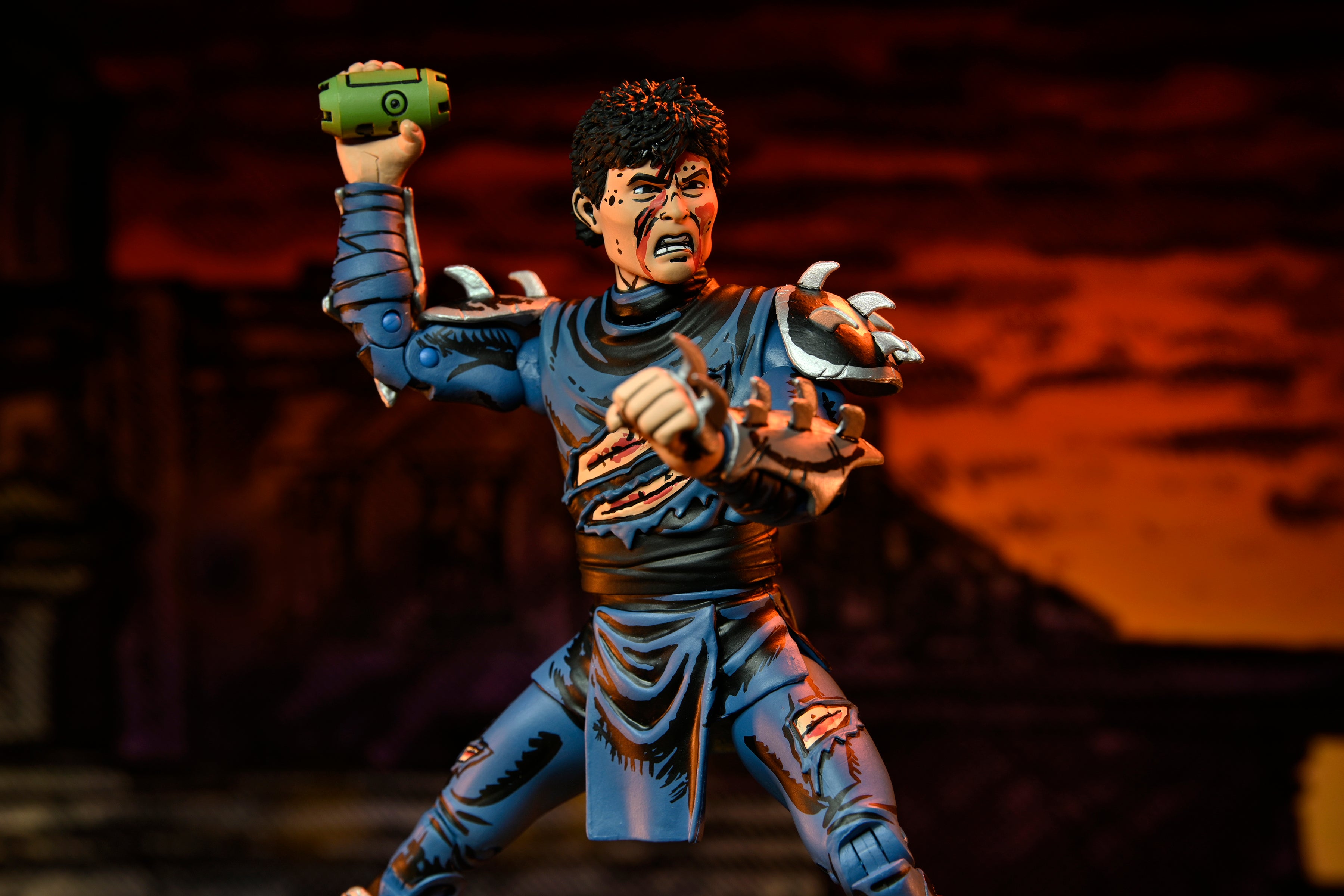 PRE-ORDER NECA - 7-inch Action Figure - TMNT Mirage Comics - Damaged Shredder