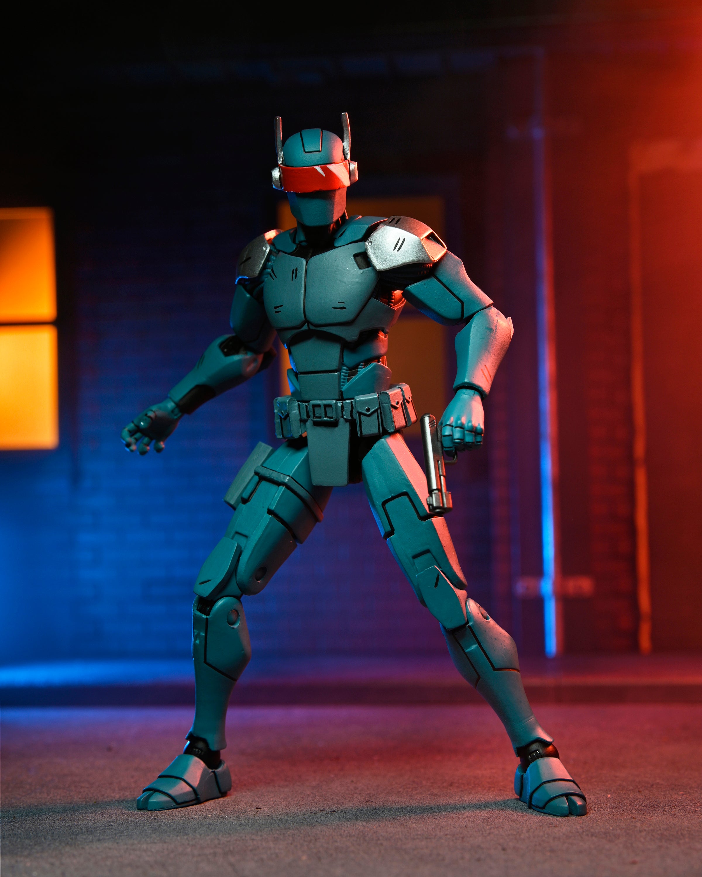 PRE-ORDER NECA - 7-inch Action Figure - TMNT: The Last Ronin - Ultimate Synja Patrol Bot