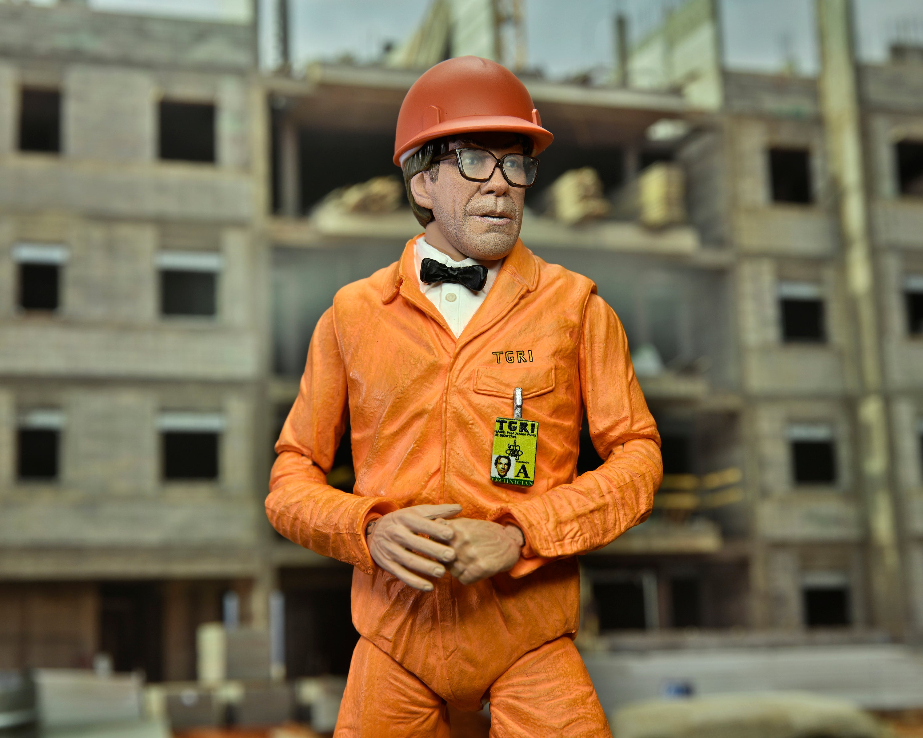 PRE-ORDER NECA - 7-inch Action Figure - TMNT2: Secret of the Ooze - Lab Coat & Hazmat Suit Professor Perry 2-Pack