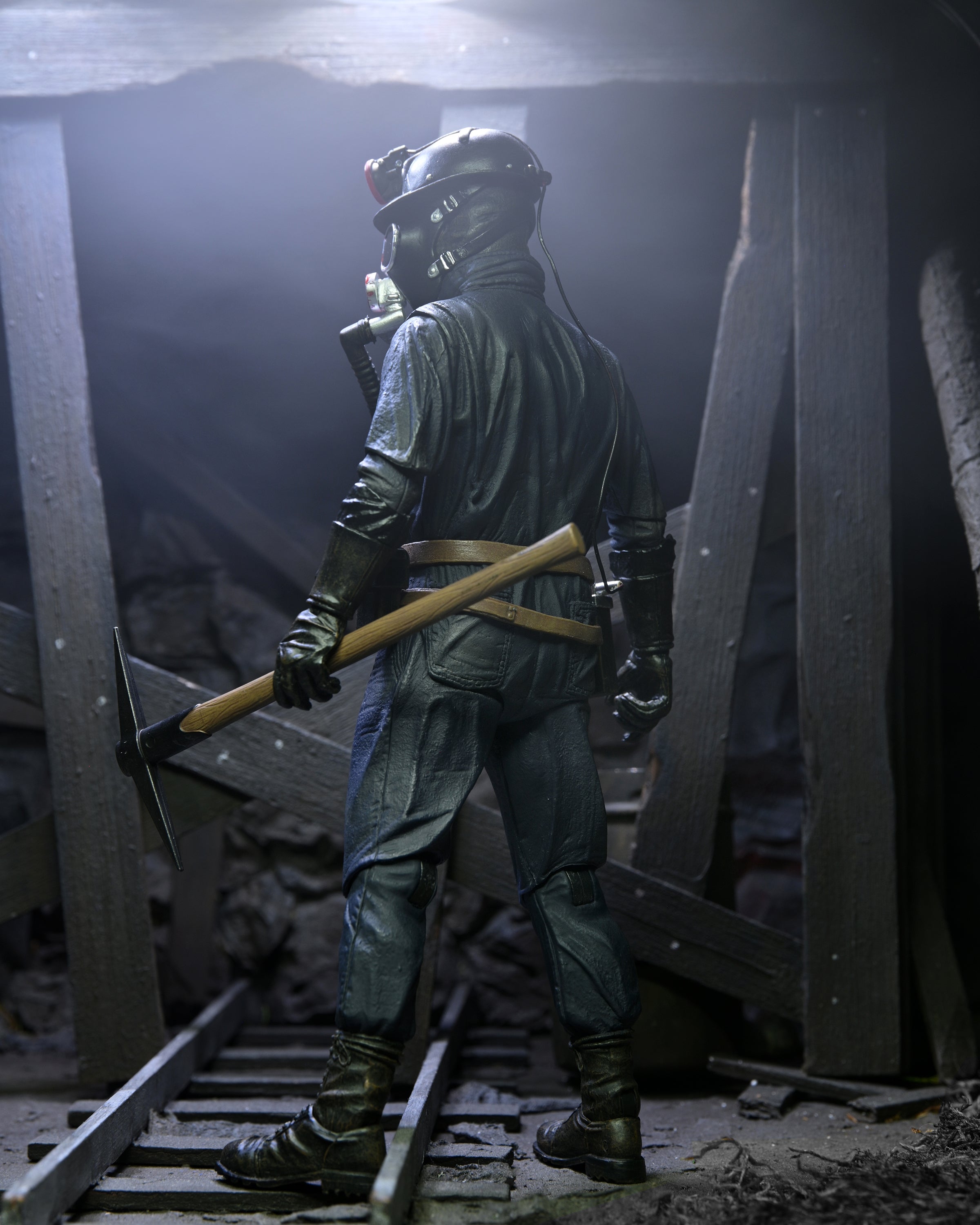 PRE-ORDER NECA - 7-inch Action Figure - My Bloody Valentine - The Ultimate Miner