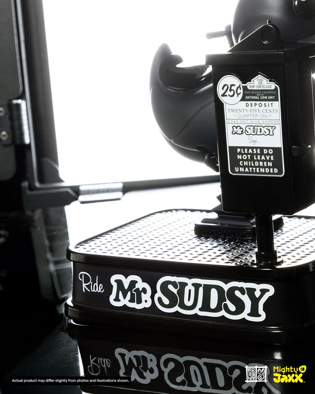PRE-ORDER Mighty Jaxx - Mr Sudsy (Blackout Edition) by Jason Freeny