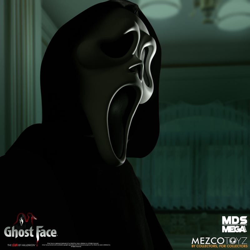 PRE-ORDER Mezco Toyz - MDS Mega Scale - Ghostface - Ghost Face [January 2027]
