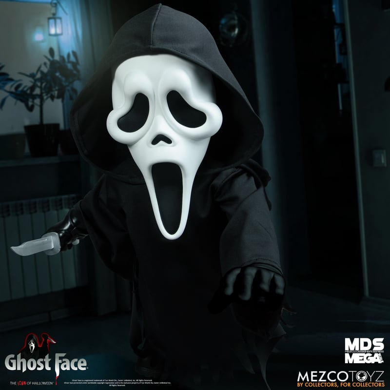 PRE-ORDER Mezco Toyz - MDS Mega Scale - Ghostface - Ghost Face [January 2027]