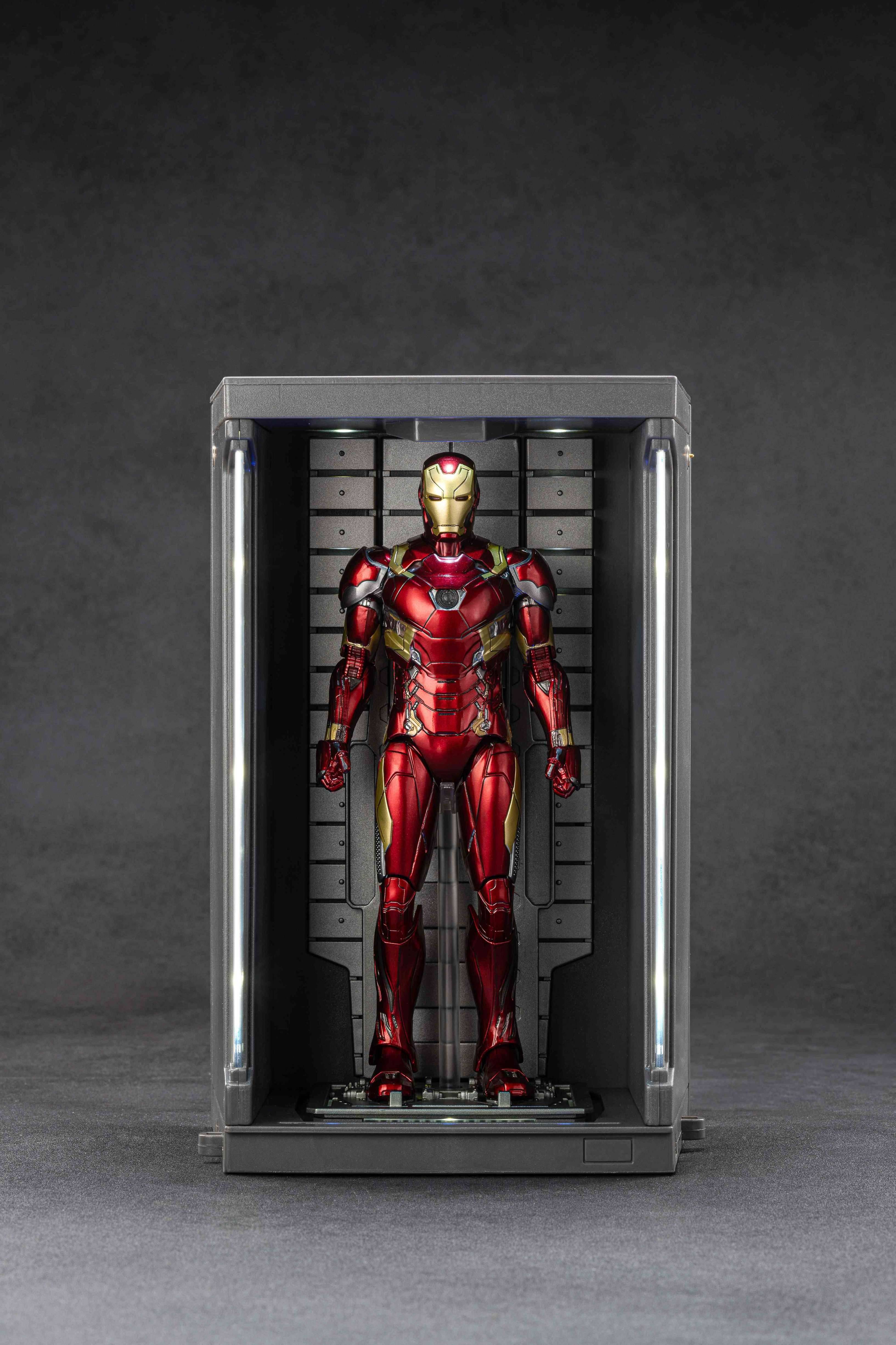 SPECIAL ORDER ZD Toys - 7 Inch Series - Iron Man 3 - MK46 + Hall of Armor w/ Hologram Effect [JP]