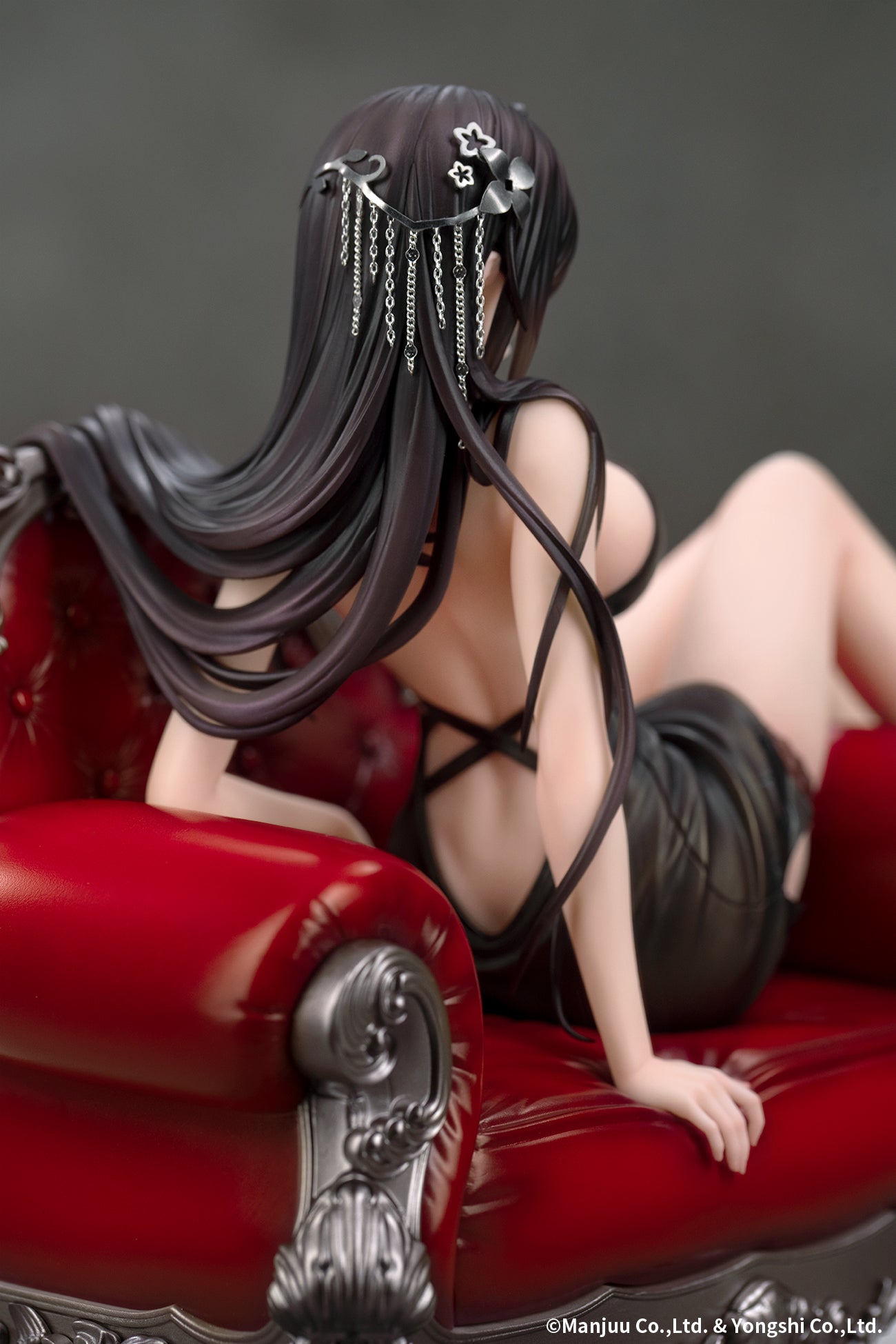 PRE-ORDER Myethos - Azur Lane - Taihou: Rose Ceremony Ver. 1/7