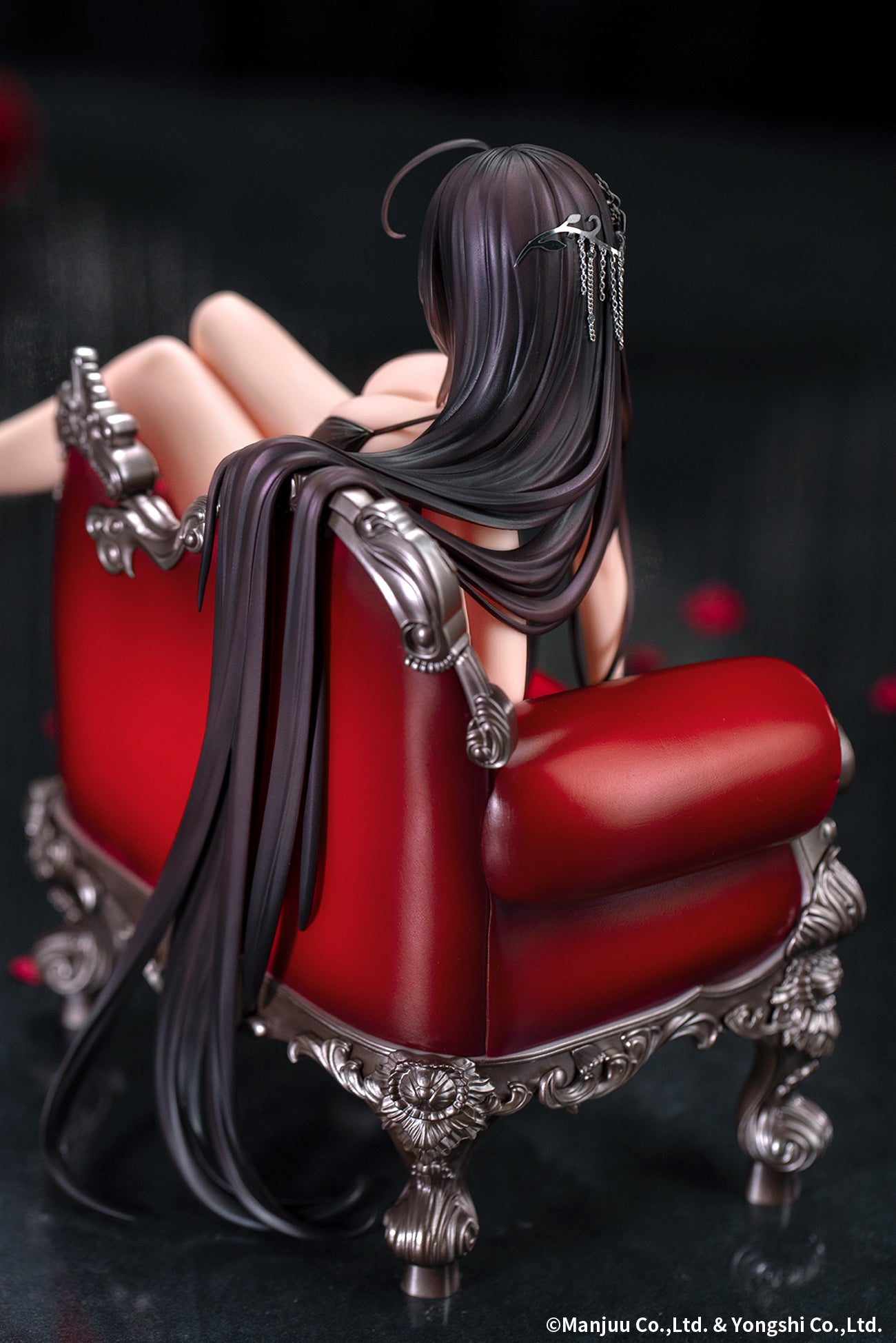 PRE-ORDER Myethos - Azur Lane - Taihou: Rose Ceremony Ver. 1/7