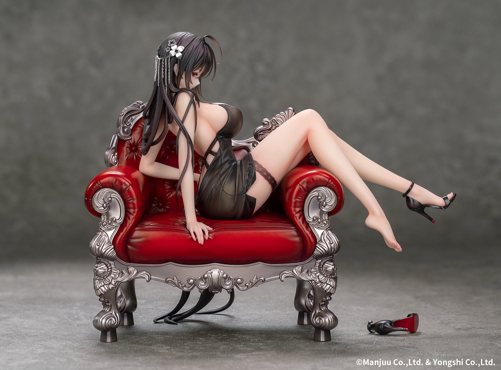 PRE-ORDER Myethos - Azur Lane - Taihou: Rose Ceremony Ver. 1/7